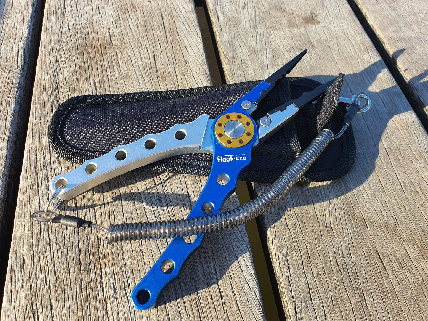 Hook-Eze Aluminum Fishing Plier | Built-in Line Cutter, Sheath and Lanyard